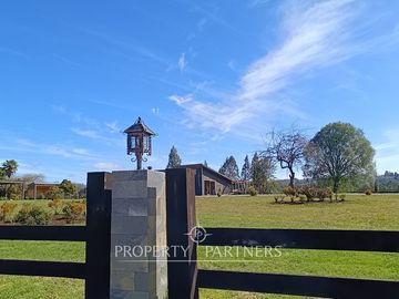 Hermosa Casa en Parcela de 7,950m² en Panguilelfún, Panguipulli