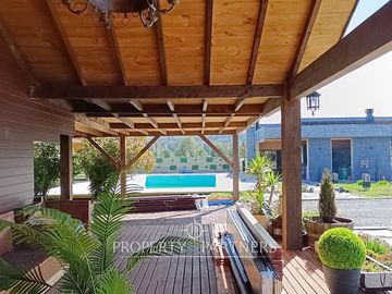 Hermosa Casa en Parcela de 7,950m² en Panguilelfún, Panguipulli