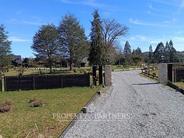 Hermosa Casa en Parcela de 7,950m² en Panguilelfún, Panguipulli