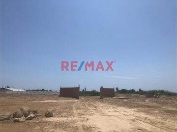 Ubicado en la Carretera a Chavín, terreno inscrito en los Registros Públicos, sin cargas ni gravámenes, ideal para el sector comercial, industrial y d
