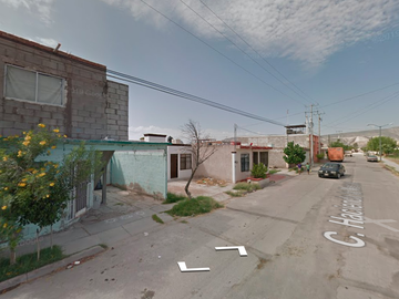 CASA EN VENTA EN COL. RINCON DE LA MERCED, TORREON COAHUILA! - JCH