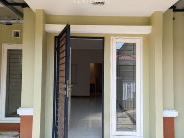 Disewakan Rumah Siap Huni Di Cluster Taman Sari Harapan Indah