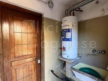 Casa de 4 ambientes en Barrio Privado