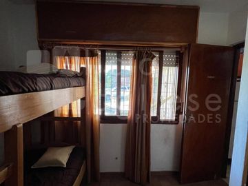 Casa de 4 ambientes en Barrio Privado