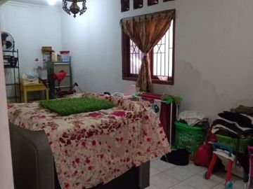 RUMAH LOKASI JALAN MANUNGGAL MERUYA SELATAN JAKARTA BARAT