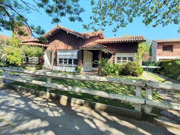 Chalet en venta en Burzaco Oeste