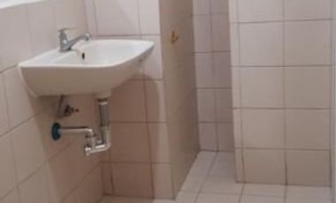 CONDO IN MUNOZ, QUEZON CITY, ACROSS LRT ROOSEVELT