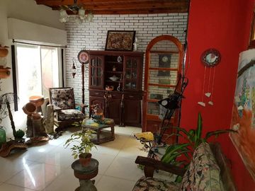 Departamento Tipo Casa en venta en Lanus Oeste