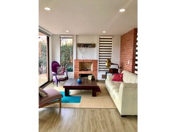 Hermosa casa en límites Cajica -Chía !!!