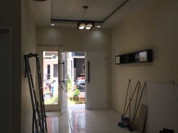 DIJUAL CEPAT !! Rumah Bagus Semi Furnish di Gading Nirwana Garden , Bisa Nego , Bisa dibantu KPR sampai goallll