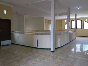 Rumah 2 lantai dekat kampus dijual di candipanggung sukarno hatta kota Malang