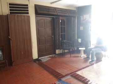 Dijual Rumah di Jatinegara Pulogadung, Cocok Untuk Usaha