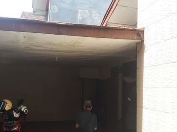 Dijual Rumah di Jatinegara Pulogadung, Cocok Untuk Usaha