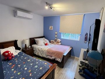 Casa en venta de 4D 3B SE Larapinta