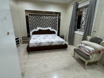 Rumah Mewah 3 Lantai Bukit Gading Mediterania Premium Area