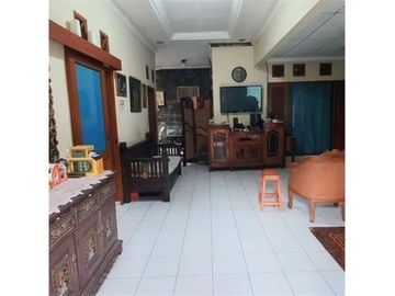 Dijual rumah murah sekali dekat summarecon mall Bekasi