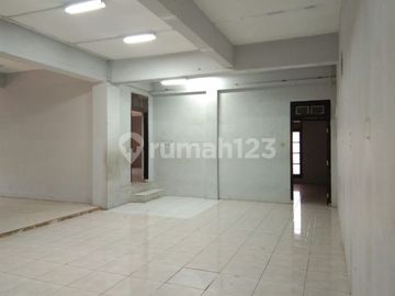 Di Jual Cepat Rumah Siap Huni Di Pondok Kelapa Barat Duren Sawit