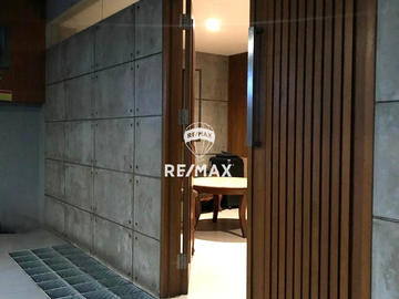 DIJUAL CEPAT RUMAH BERGAYA MODERN INDUSTRIAL DI MENTENG TEBET