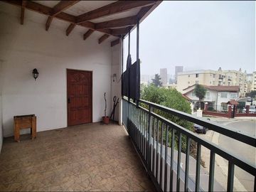 Arriendo Local comercial 180m2, barrio inglés Valparaíso