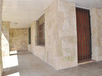 Chalet 5 ambientes B° Serena - A 3 cuadras de la costa
