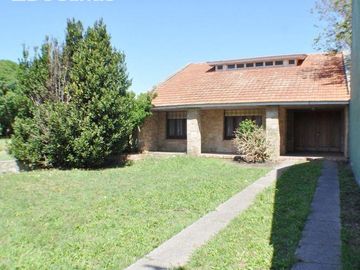 Chalet 5 ambientes B° Serena - A 3 cuadras de la costa