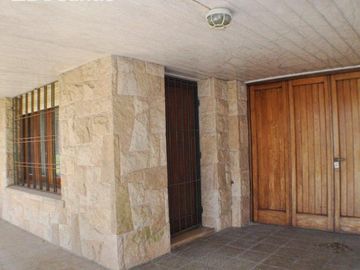 Chalet 5 ambientes B° Serena - A 3 cuadras de la costa
