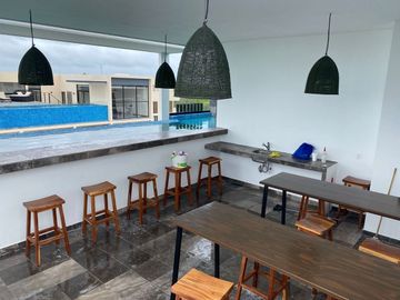 Departamento amueblado, PRECIO REDUCIDO, pool bar, alberca infinity, gimnasio