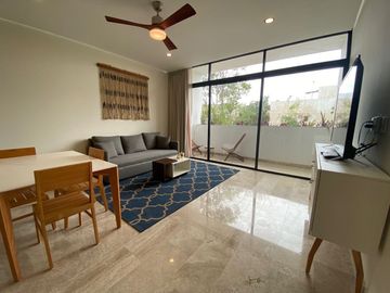 Departamento amueblado, PRECIO REDUCIDO, pool bar, alberca infinity, gimnasio