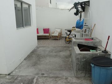 Venta de casa en Atuntaqui, Conjunto Privado