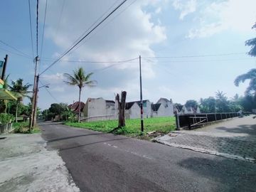 Tanah Pekarangan Mangku Jalan di Ngalangan