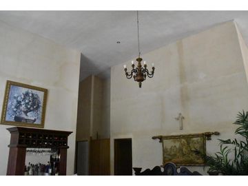 HERMOSA QUINTA EN VENTA FRACC MISION ANTIGUA 4913 M 2