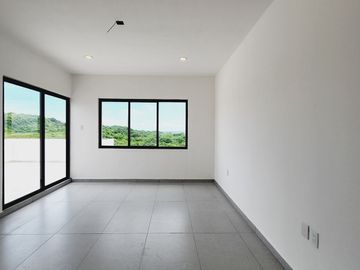 Casa en VENTA con recamara en planta baja Fracc LOMAS DE LA RIOJA