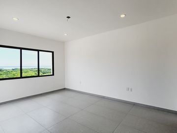 Casa en VENTA con recamara en planta baja Fracc LOMAS DE LA RIOJA