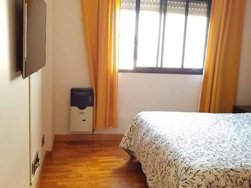 VENTA DE BELLISIMO SEMIPISO DE 2 AMBIENTES EN VILLA URQUIZA