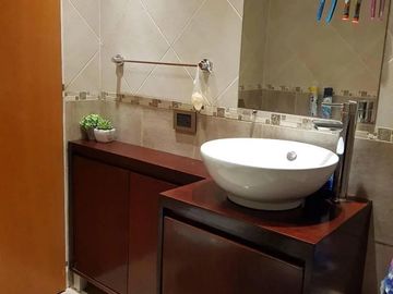 VENTA DE BELLISIMO SEMIPISO DE 2 AMBIENTES EN VILLA URQUIZA