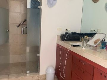 Deaprtamento en venta en Hacienda de las palmas