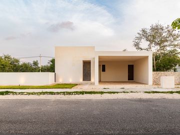 Casa equipada (1109) en VENTA en Privada Dzidzil-Há