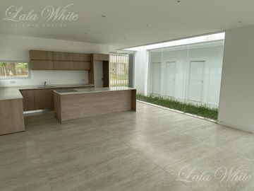 Casa en Venta en Lares de Canning