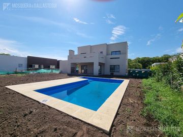 Casa - Escobar