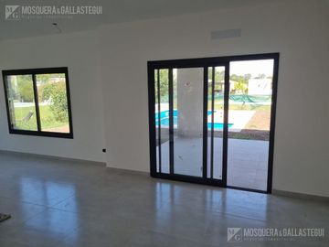 Casa - Escobar