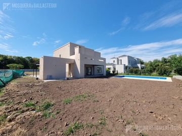 Casa - Escobar