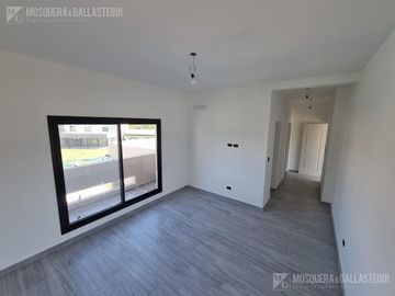 Casa - Escobar