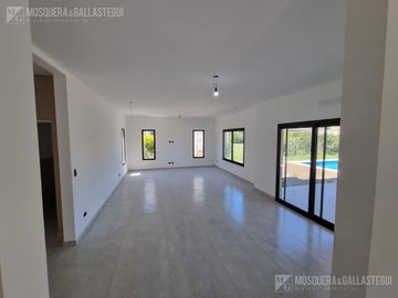 Casa - Escobar