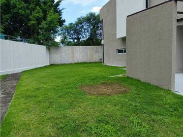 VENTA DE CASA EN COSTA SUR, PH VILLASUR