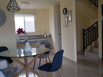 Venta de hermosa casa 4 dormitorios con buenos acabados en Mi Lote Villa Bonita.