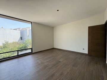 CASA EN VENTA EN CUMBRES ELITE PREMIER PRIVADA