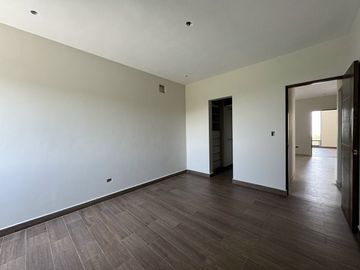 CASA EN VENTA EN CUMBRES ELITE PREMIER PRIVADA