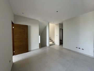 CASA EN VENTA EN CUMBRES ELITE PREMIER PRIVADA
