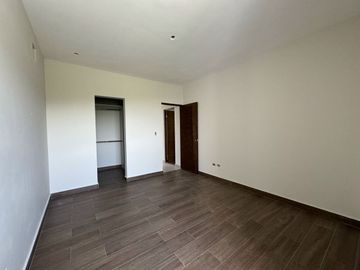 CASA EN VENTA EN CUMBRES ELITE PREMIER PRIVADA