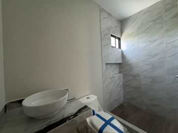 CASA EN VENTA EN CUMBRES ELITE PREMIER PRIVADA
